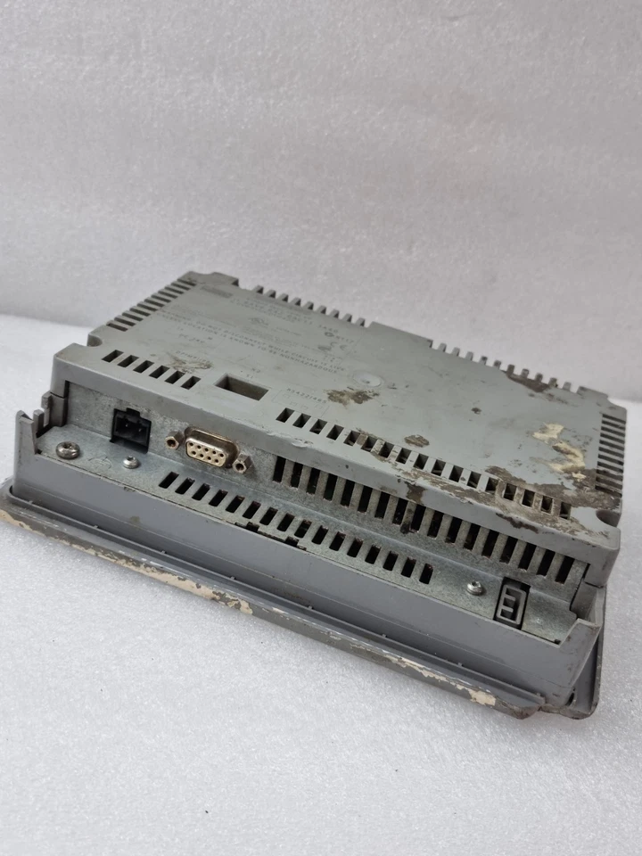 SIEMENS KTP600 BASIC COLOR DP 6AV6 647-0AC11-3AX0 FOR PARTS